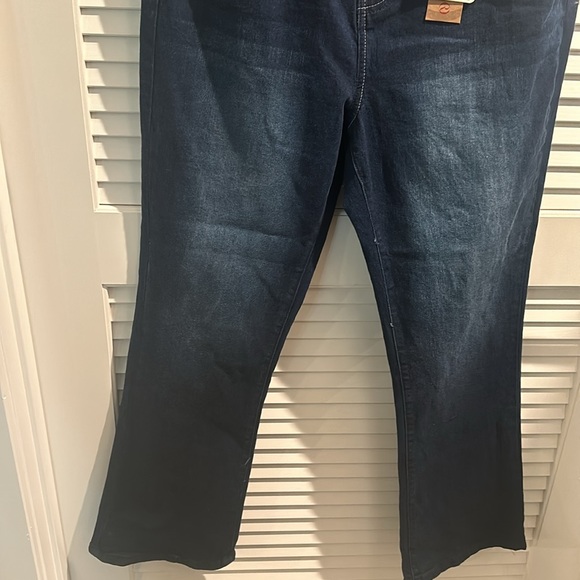 NWT One Republic For All Hogh Rise Boot Cit Jean with Jeweled Back pockets - 16W - Picture 6 of 8